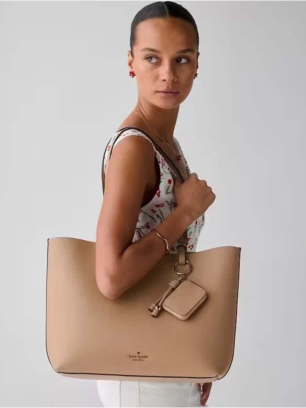 ♠️Kate SpadeTessa Large Leather Tote Bag with Coin Purse Charm, Light Fawn NWT